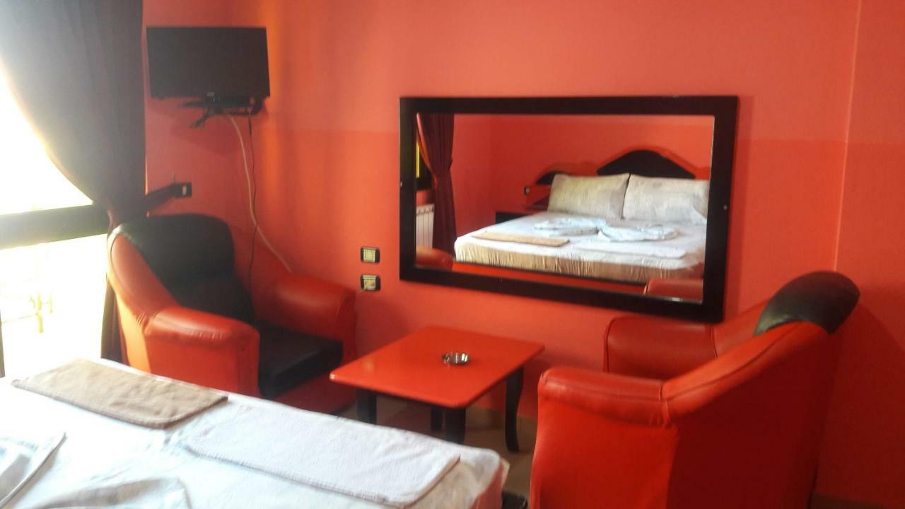 Hotel Europa Lezhë Exteriér fotografie